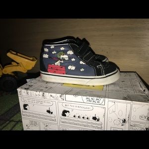 💯Vans SK8-Mid Toddler Size 8. Peanuts/ Snoppy